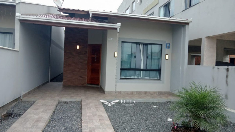 Imagem Casa com 2 Quartos à Venda, 56 m² em Vila Nova - Barra Velha Imagem Casa com 2 Quartos à Venda, 56 m² em Vila Nova - Barra Velha