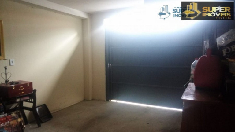 Imagem Casa com 3 Quartos à Venda, 180 m² em Centro - Pelotas Imagem Casa com 3 Quartos à Venda, 180 m² em Centro - Pelotas