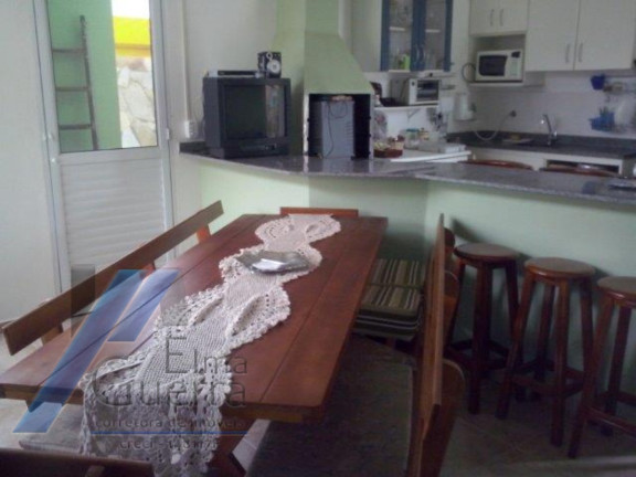 Imagem Casa com 5 Quartos à Venda, 239 m² em Horto Florestal - Ubatuba Imagem Casa com 5 Quartos à Venda, 239 m² em Horto Florestal - Ubatuba