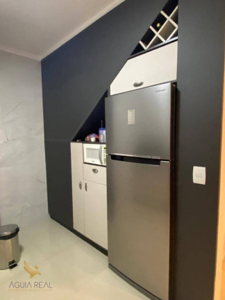 Imagem Sobrado com 3 Quartos à Venda, 135 m² em Santo Amaro - Campo Grande