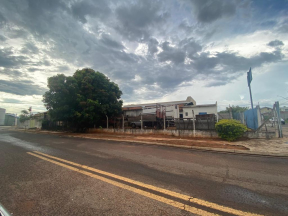 Imagem Casa com 3 Quartos à Venda, 10 m² em Coronel Antonino - Campo Grande