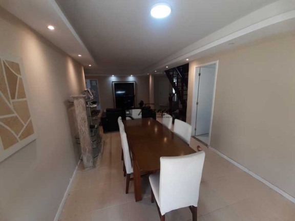 Imagem Imóvel com 3 Quartos para Alugar, 201 m² em Maravista - Niterói