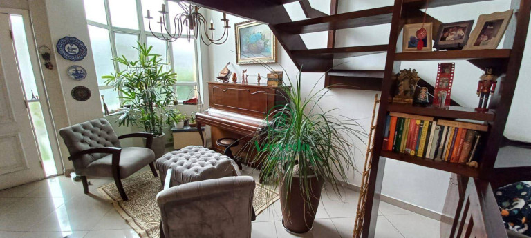 Imagem Sobrado com 3 Quartos à Venda, 117 m² em Jardim Flor Do Campo - Guarulhos Imagem Sobrado com 3 Quartos à Venda, 117 m² em Jardim Flor Do Campo - Guarulhos