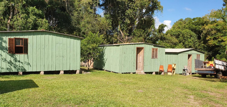 Imagem Fazenda à Venda, 7.732 m² em Belém Velho - Porto Alegre Imagem Fazenda à Venda, 7.732 m² em Belém Velho - Porto Alegre