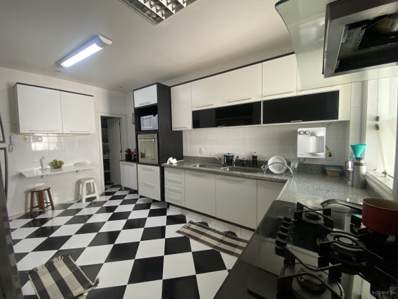 Imagem Casa de Condomínio com 4 Quartos à Venda, 380 m² em Barra Da Tijuca - Rio De Janeiro Imagem Casa de Condomínio com 4 Quartos à Venda, 380 m² em Barra Da Tijuca - Rio De Janeiro
