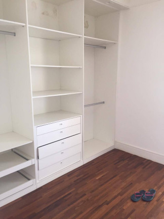 Imagem Casa com 4 Quartos à Venda, 330 m² em Alphaville - Santana De Parnaíba Imagem Casa com 4 Quartos à Venda, 330 m² em Alphaville - Santana De Parnaíba
