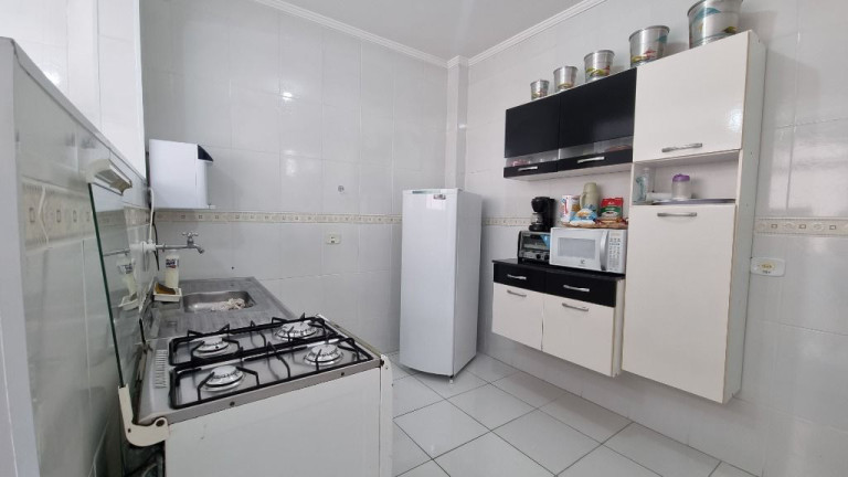 Imagem Apartamento com 2 Quartos à Venda, 65 m² em Astúrias - Guarujá