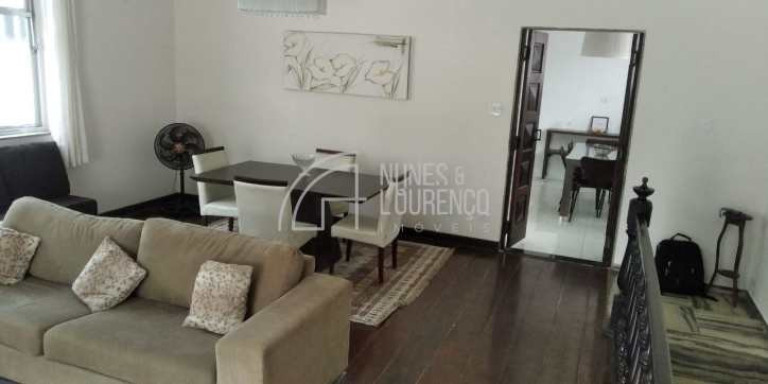 Imagem Casa com 4 Quartos à Venda, 200 m² em Boqueirão - Santos Imagem Casa com 4 Quartos à Venda, 200 m² em Boqueirão - Santos
