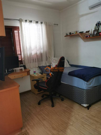 Imagem Sobrado com 4 Quartos à Venda, 220 m² em Vila Galvão - Guarulhos Imagem Sobrado com 4 Quartos à Venda, 220 m² em Vila Galvão - Guarulhos