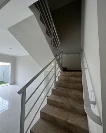Imagem Sobrado com 3 Quartos à Venda, 119 m² em Piçarras - Guaratuba