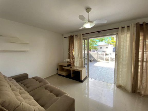 Imagem Casa com 3 Quartos à Venda, 83 m² em Centro - Guaratuba