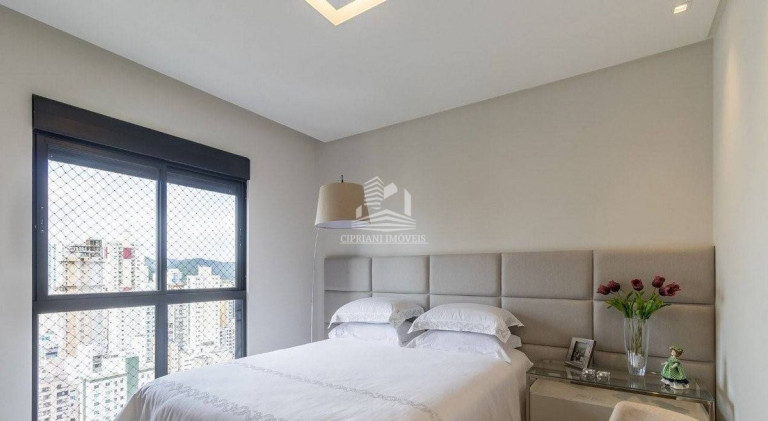 Imagem Apartamento com 4 Quartos à Venda, 133 m² em Centro - Balneário Camboriú
