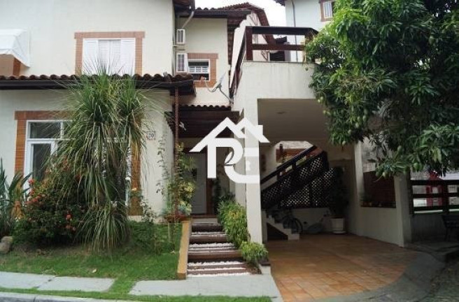 Imagem Casa de Condomínio com 3 Quartos à Venda, 170 m² em Santa Rosa - Niterói Imagem Casa de Condomínio com 3 Quartos à Venda, 170 m² em Santa Rosa - Niterói