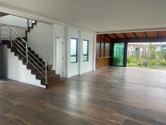 Imagem Casa com 3 Quartos à Venda, 360 m² em Ressacada - Itajaí