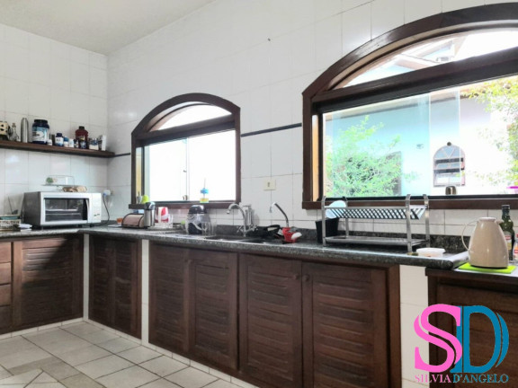 Imagem Casa com 5 Quartos à Venda, 270 m² em Barra Da Lagoa - Ubatuba Imagem Casa com 5 Quartos à Venda, 270 m² em Barra Da Lagoa - Ubatuba