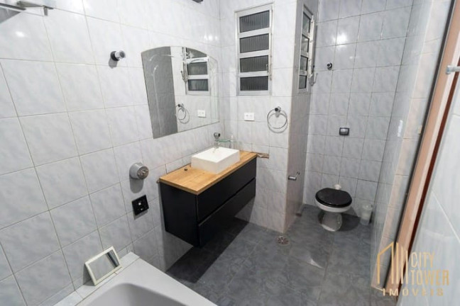 Imagem Casa com 4 Quartos à Venda, 190 m² em Mirandópolis - São Paulo