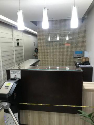 Sala Comercial à Venda, 45 m² em Centro - Campinas