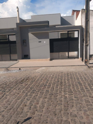 Imagem Casa com 3 Quartos à Venda, 125 m² em Conceição - Feira De Santana