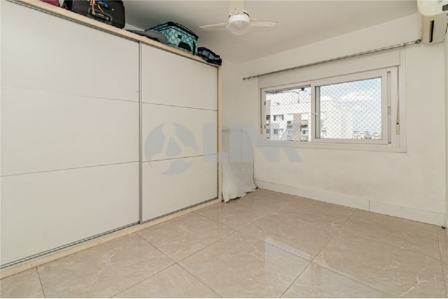 Imagem Apartamento com 2 Quartos à Venda, 65 m² em São Sebastião - Porto Alegre Imagem Apartamento com 2 Quartos à Venda, 65 m² em São Sebastião - Porto Alegre