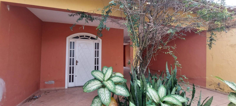 Imagem Casa com 3 Quartos à Venda, 540 m² em Vila Blanche - Cabo Frio Imagem Casa com 3 Quartos à Venda, 540 m² em Vila Blanche - Cabo Frio