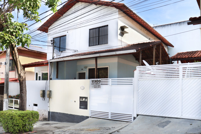 Casa com 3 Quartos à Venda, 135 m² em Campo Grande - Rio De Janeiro