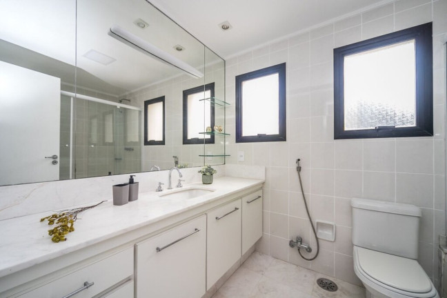 Imagem Apartamento com 4 Quartos à Venda, 172 m² em Campo Belo - São Paulo