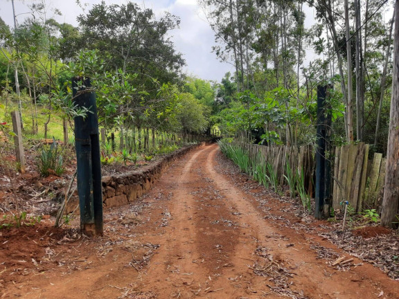 Imagem Chácara à Venda, 20 m² em água Comprida - Bragança Paulista Imagem Chácara à Venda, 20 m² em água Comprida - Bragança Paulista