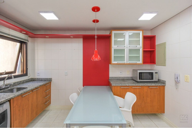 Imagem Apartamento com 3 Quartos à Venda, 137 m² em Petrópolis - Porto Alegre Imagem Apartamento com 3 Quartos à Venda, 137 m² em Petrópolis - Porto Alegre