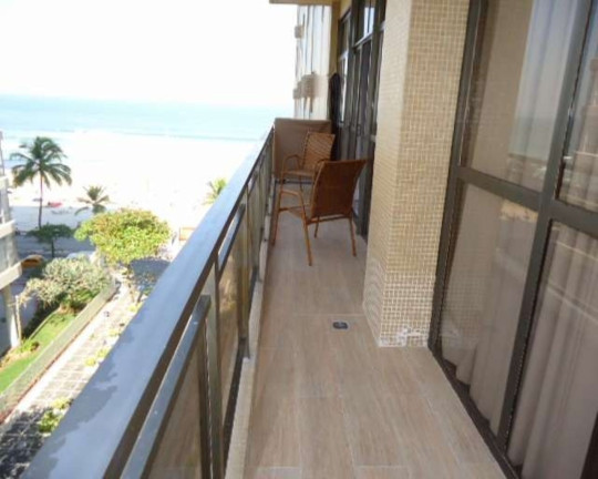 Imagem Apartamento com 3 Quartos para Alugar, 210 m² em Pitangueiras - Guarujá