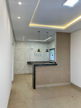 Imagem Casa com 3 Quartos à Venda, 164 m² em Setor Grajaú - Goiânia