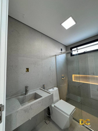 Imagem Casa de Condomínio com 4 Quartos à Venda, 368 m² em Petrópolis - Várzea Grande Imagem Casa de Condomínio com 4 Quartos à Venda, 368 m² em Petrópolis - Várzea Grande