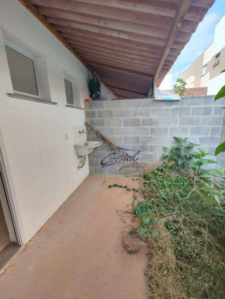 Imagem Casa com 2 Quartos à Venda, 58 m² em água Espraiada (caucaia Do Alto) - Cotia