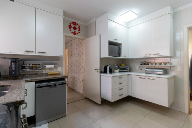 Imagem Apartamento com 3 Quartos à Venda, 195 m² em Moema - São Paulo Imagem Apartamento com 3 Quartos à Venda, 195 m² em Moema - São Paulo