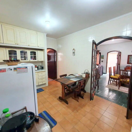Imagem Casa com 3 Quartos à Venda, 350 m² em Estância Balneária Maria Helena Novaes - Peruíbe