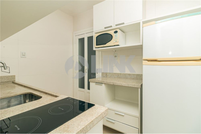 Imagem Apartamento com 2 Quartos à Venda, 48 m² em Medianeira - Porto Alegre Imagem Apartamento com 2 Quartos à Venda, 48 m² em Medianeira - Porto Alegre