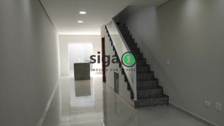 Casa com 3 Quartos à Venda, 106 m² em Vila Carrão - São Paulo