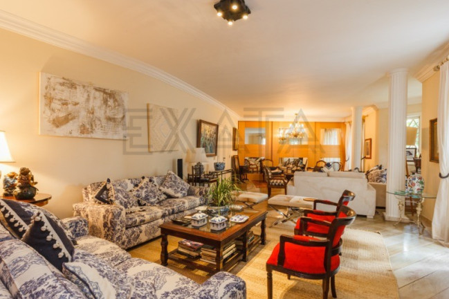 Imagem Casa com 3 Quartos à Venda, 332 m² em Jardim Paulistano - São Paulo