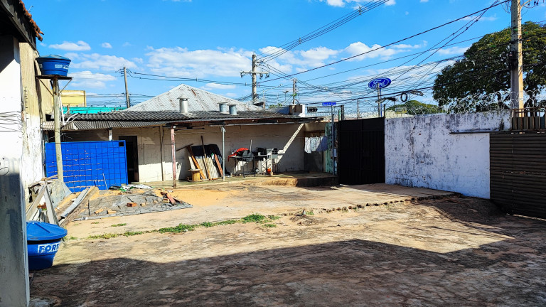 Imagem Terreno à Venda, 396 m² em Centro - Campo Grande Imagem Terreno à Venda, 396 m² em Centro - Campo Grande