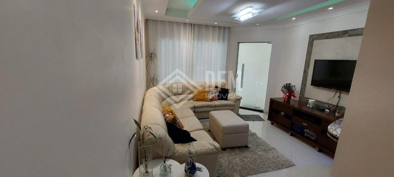 Sobrado com 3 Quartos à Venda, 238 m² em Jardim Rubi - Mogi Das Cruzes