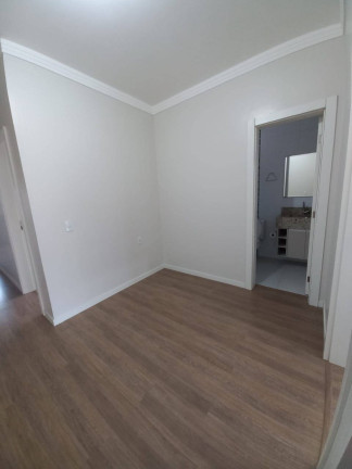 Imagem Sobrado com 3 Quartos à Venda, 149 m² em Balneário Perequê - Porto Belo Imagem Sobrado com 3 Quartos à Venda, 149 m² em Balneário Perequê - Porto Belo