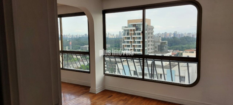 Apartamento com 3 Quartos à Venda, 122 m² em Jardim Paulista - São Paulo