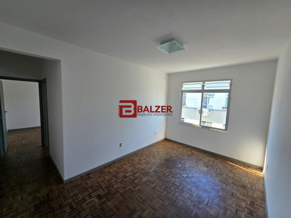Imagem Apartamento com 2 Quartos à Venda, 60 m² em Trindade - Florianópolis