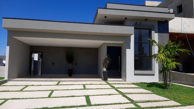 Casa com 3 Quartos à Venda,  em Caldeira - Indaiatuba