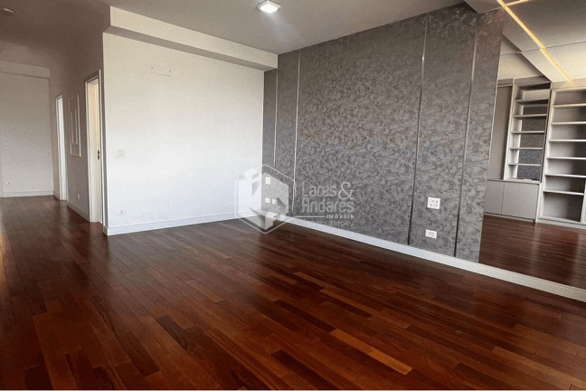 Imagem Apartamento com 3 Quartos à Venda, 252 m² em Real Parque - São Paulo Imagem Apartamento com 3 Quartos à Venda, 252 m² em Real Parque - São Paulo