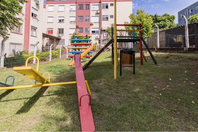 Imagem Imóvel com 1 Quarto à Venda, 27 m² em Jardim Leopoldina - Porto Alegre Imagem Imóvel com 1 Quarto à Venda, 27 m² em Jardim Leopoldina - Porto Alegre