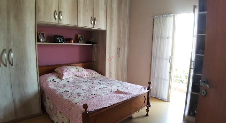 Imagem Casa com 3 Quartos à Venda, 206 m² em Jardim Eulina - Campinas Imagem Casa com 3 Quartos à Venda, 206 m² em Jardim Eulina - Campinas