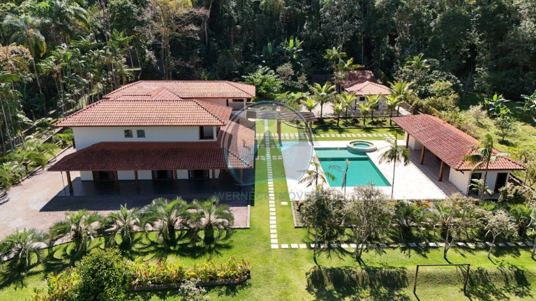 Sobrado com 6 Quartos à Venda, 753 m² em Ressaca - Ubatuba