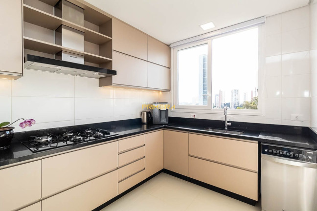Imagem Apartamento com 3 Quartos à Venda, 243 m² em Mossunguê - Curitiba