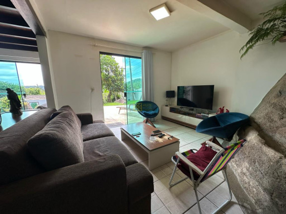Imagem Casa com 3 Quartos à Venda, 158 m² em Centro - Porto Belo Imagem Casa com 3 Quartos à Venda, 158 m² em Centro - Porto Belo