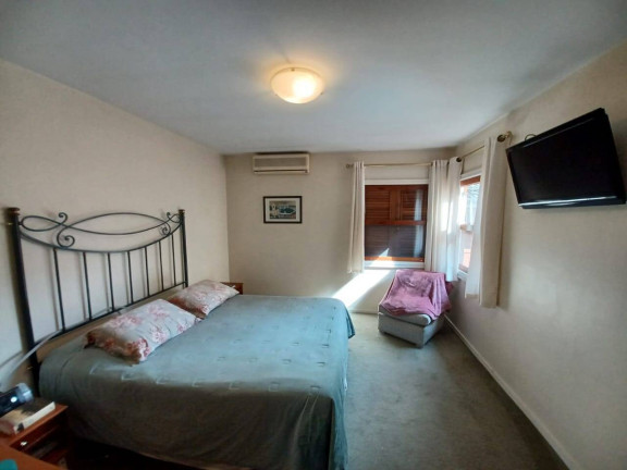 Imagem Casa com 4 Quartos à Venda, em Alphaville - Santana De Parnaíba Imagem Casa com 4 Quartos à Venda, em Alphaville - Santana De Parnaíba